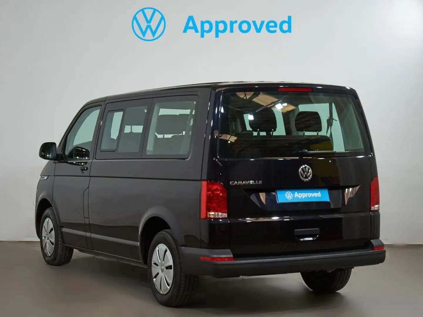 Volkswagen T5 Caravelle 2.0TDI Batalla Corta Premium 110kW Negro - 2