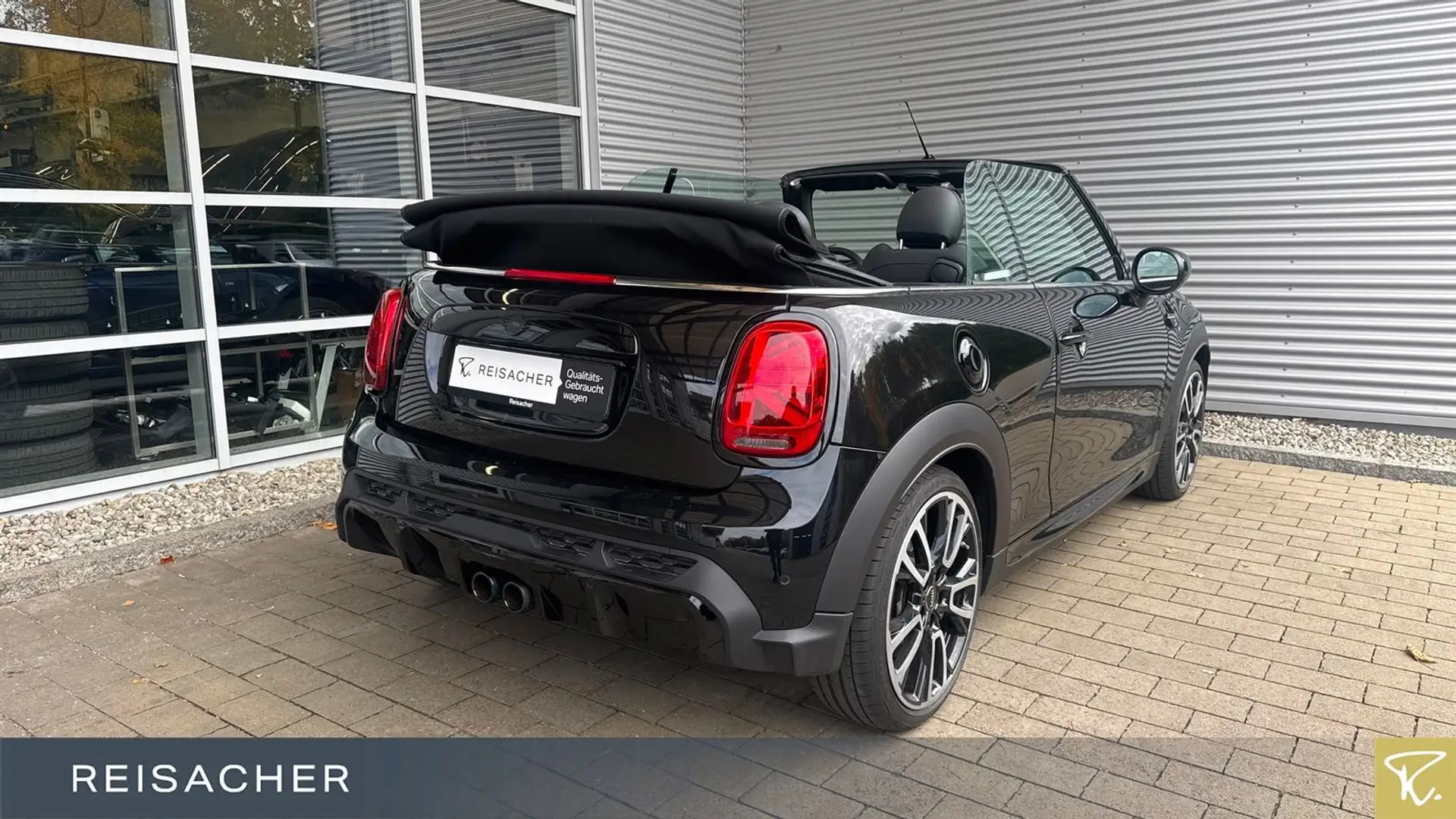 MINI Cooper S Cabrio JCW Navi DAB LED Tempo 18"LM Schwarz - 2