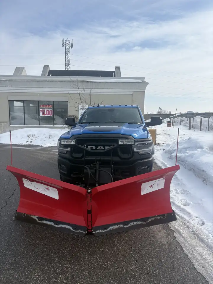 RAM 2500 снимка RAM 2500