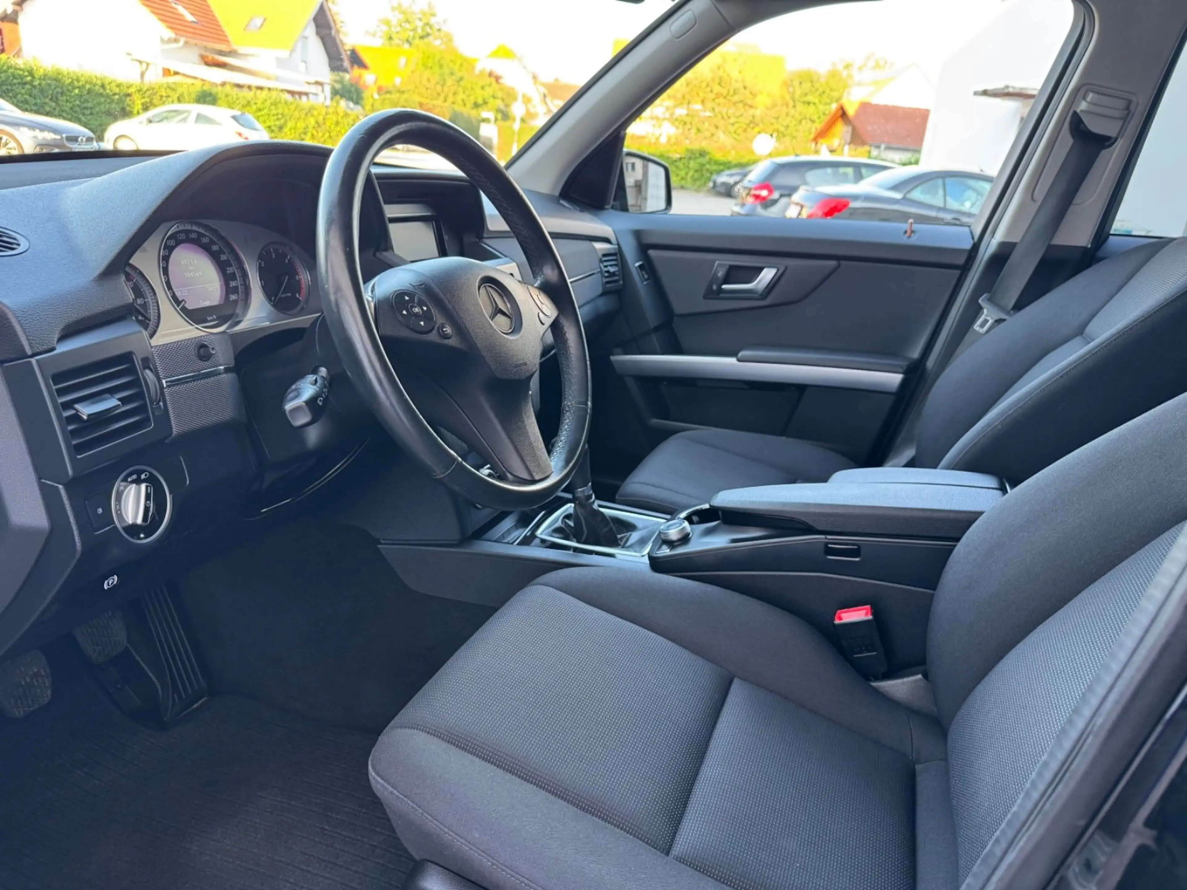 Mercedes-Benz GLK 220 CDI BlueEfficiency — photo 15