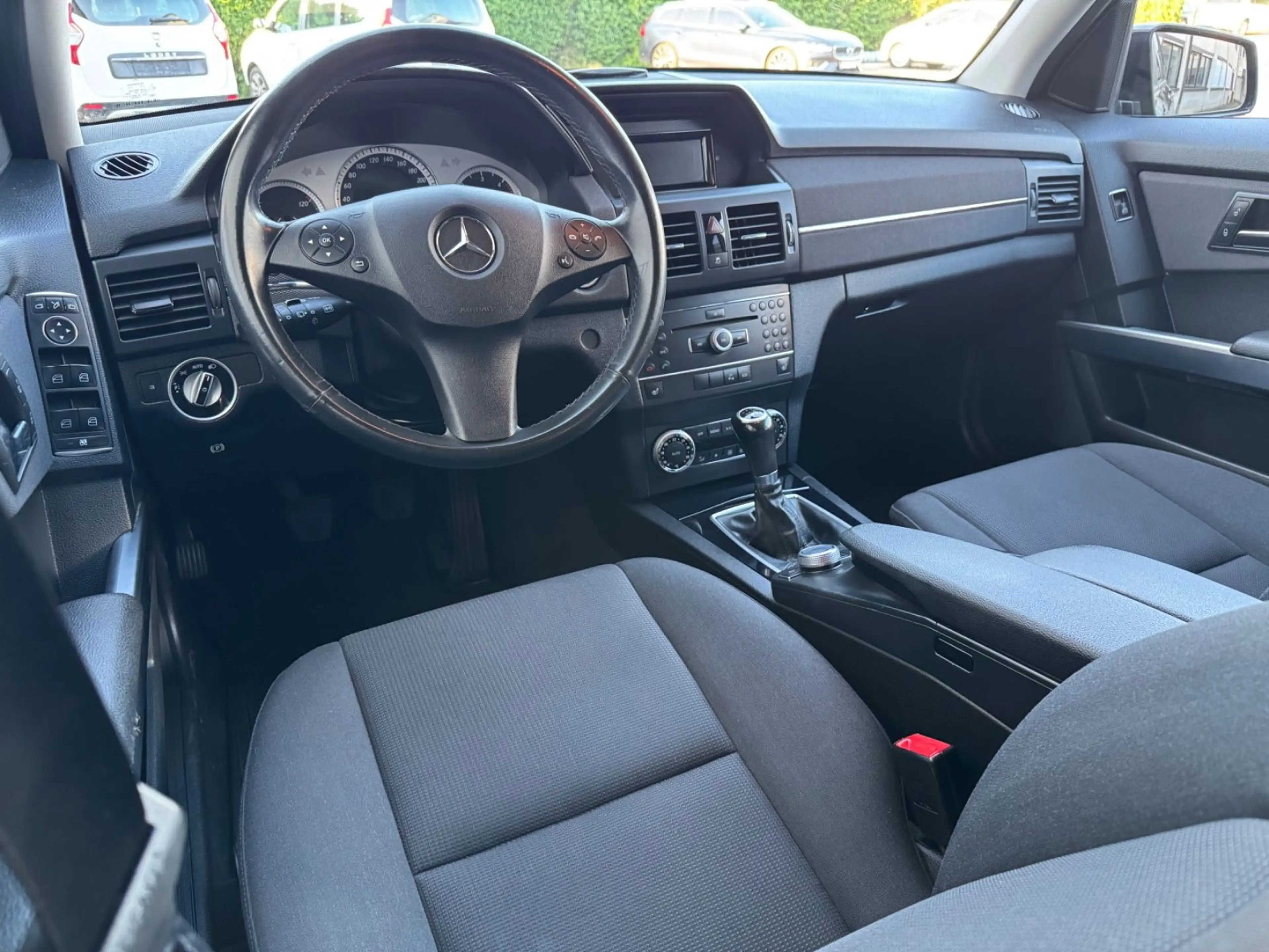 Mercedes-Benz GLK 220 CDI BlueEfficiency — photo 14