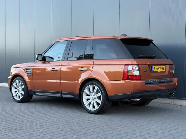 Land Rover Range Rover Sport view 11