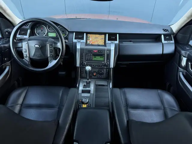 Land Rover Range Rover Sport view 15