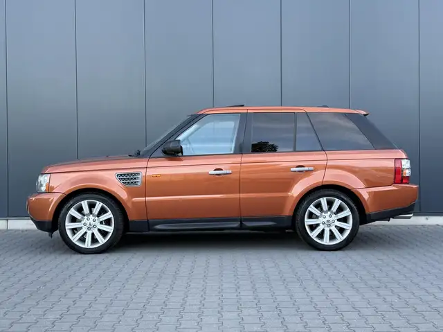 Land Rover Range Rover Sport view 9