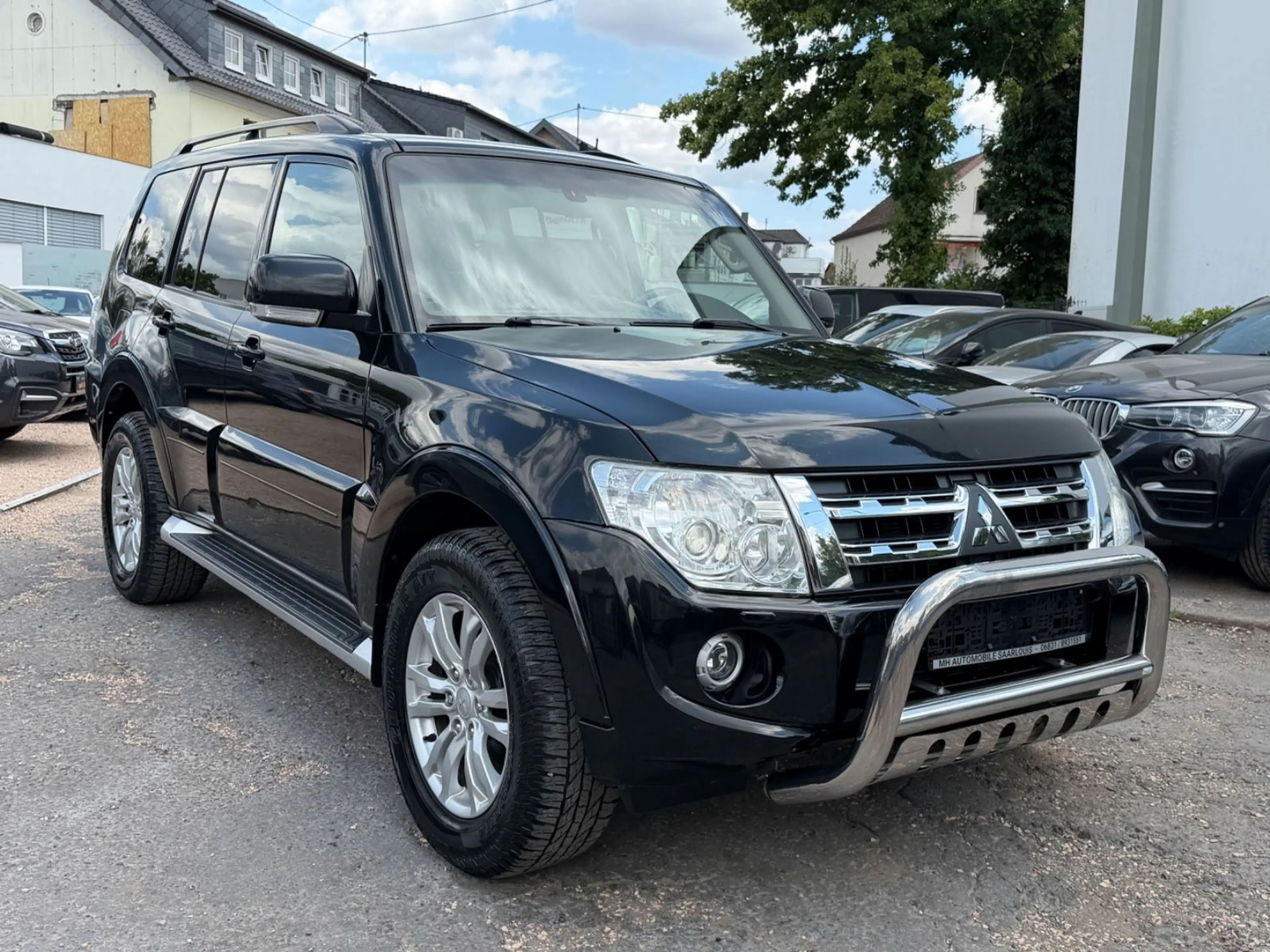 Mitsubishi Pajero 3.2 DI-D Instyle/7xSitzer/Leder/Pano/ — photo 8