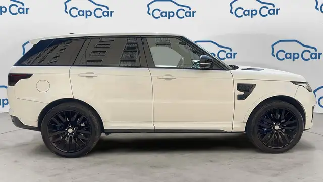 Land Rover Range Rover Sport view 4