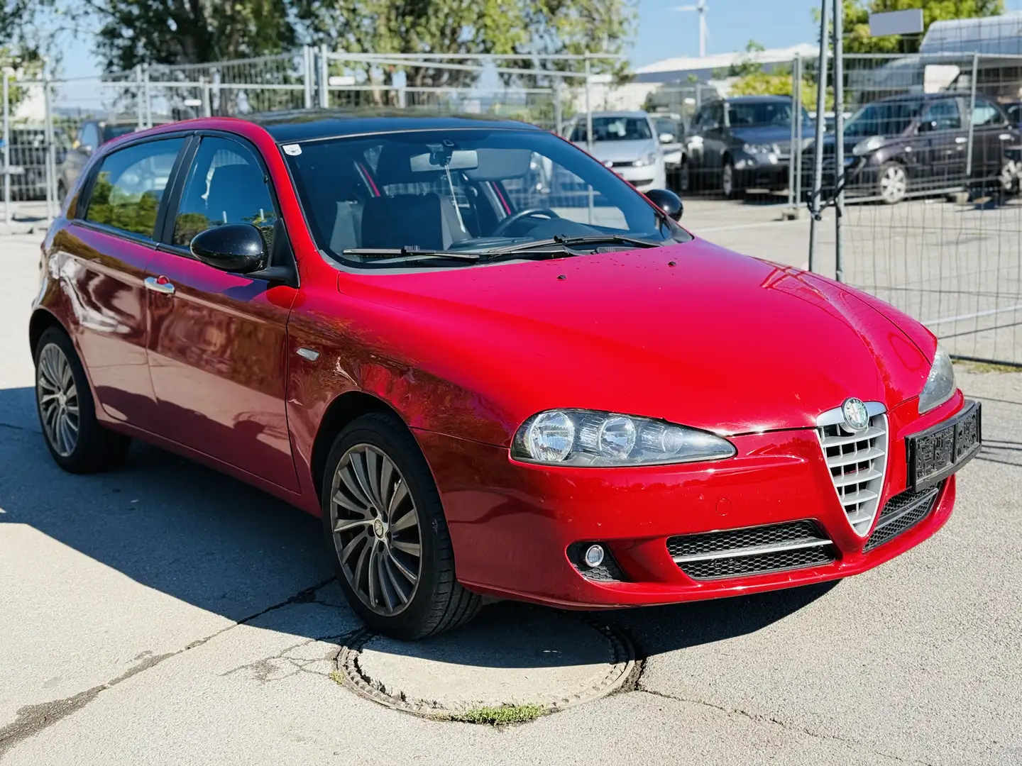 Alfa Romeo 147 1,6 T.Spark * KUPPLUNG PROBLEM * Красный - 1