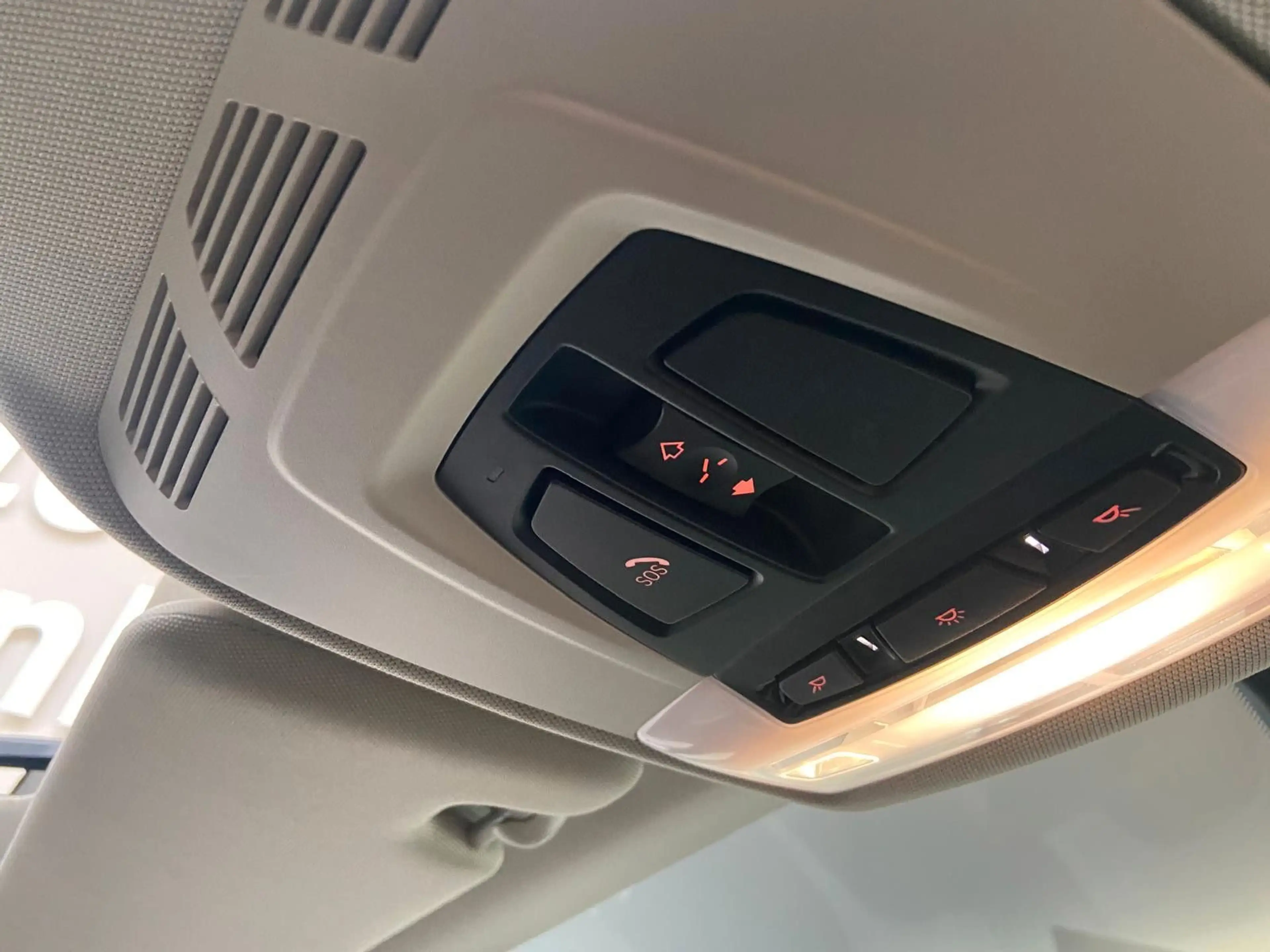 BMW i3 REX RANGE EXTENDER ACC Kamera Pano Navi SHZ — photo 15