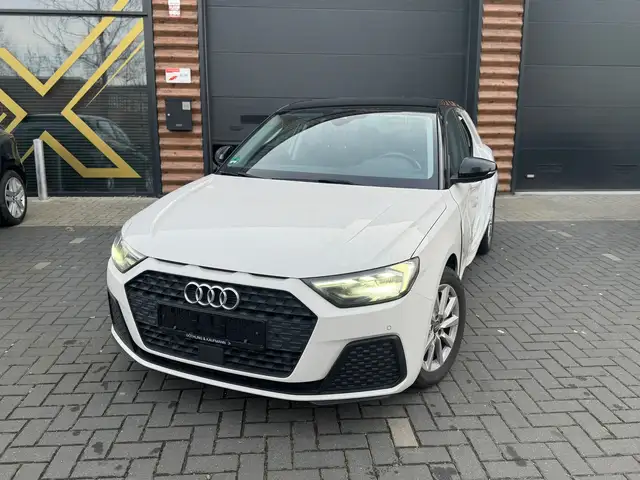 Audi A1 Sportback 35 TFSI SCHADEAUTO DUITSER !