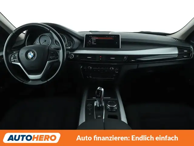 BMW X5 view 12