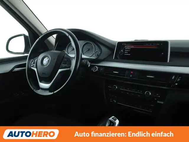 BMW X5 view 13