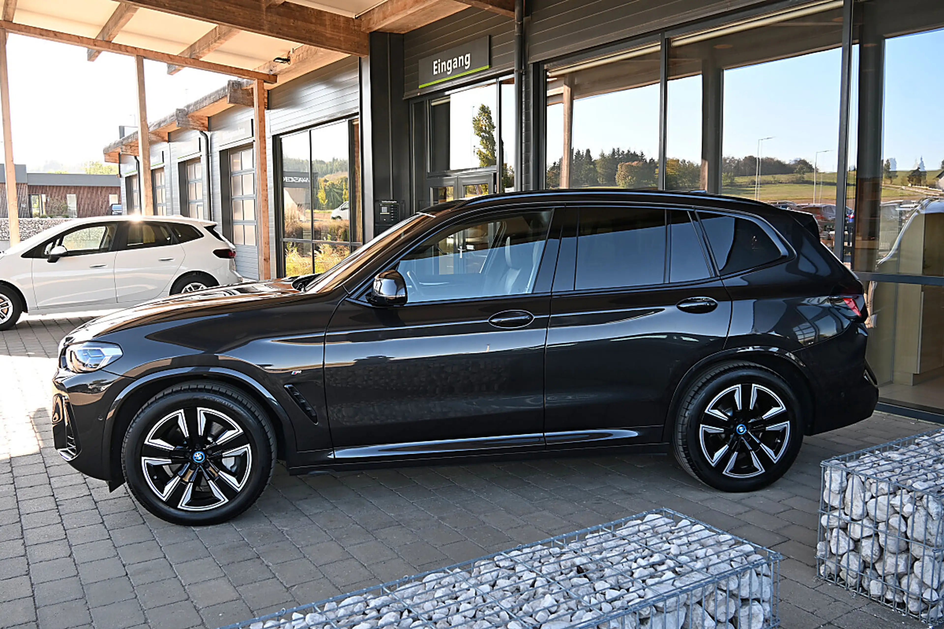 BMW iX3 M 73,8kWh Sport ACC, Laser, Panorama, Komfortzu... — photo 2