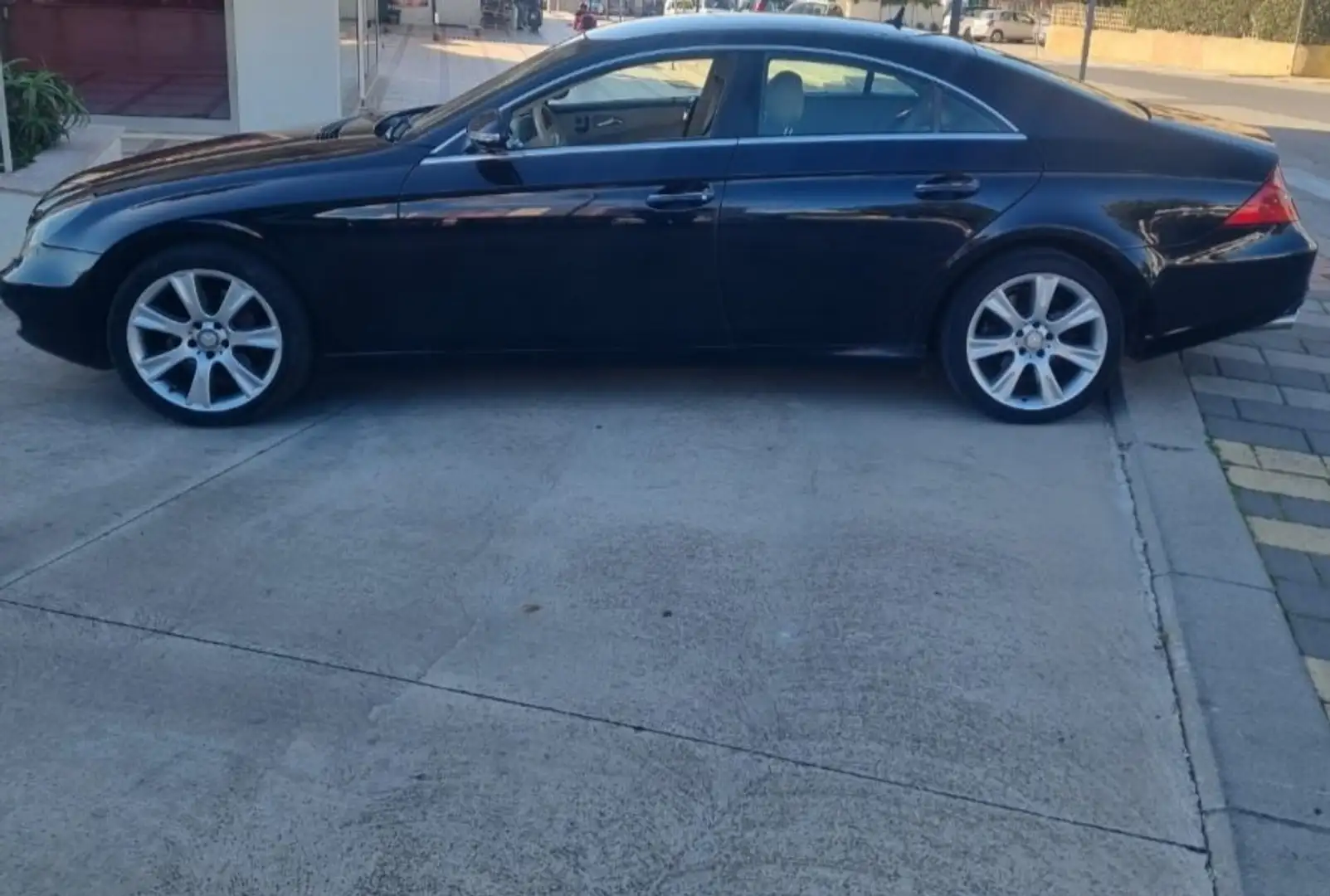 Mercedes-Benz 350 Cls Negru - 1