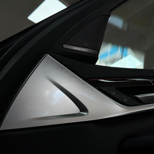 BMW 530 Limo. 530 d xDrive Luxury VOLLAUSSTATTUNG — photo 15