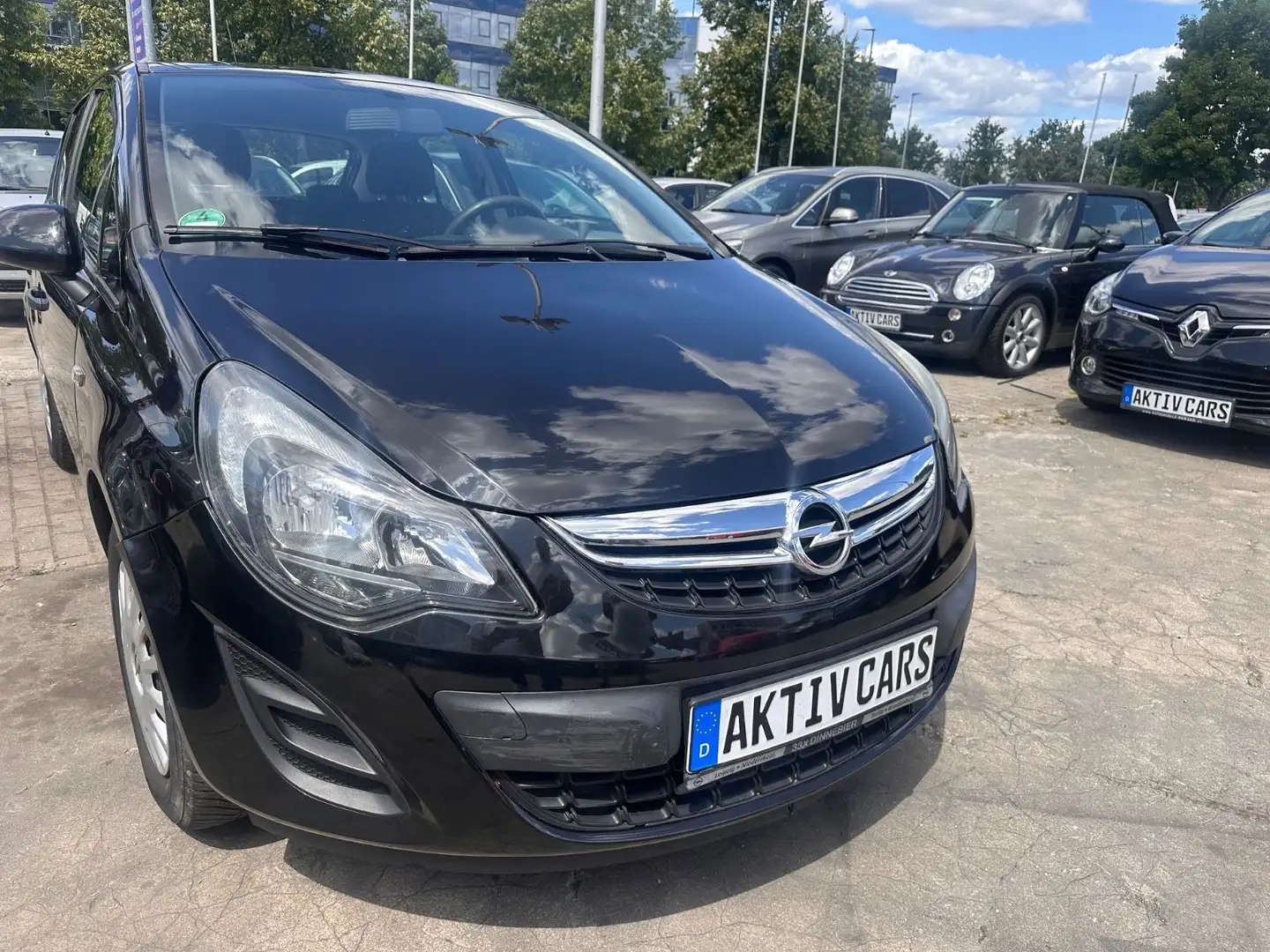 Opel Corsa D Selection Tüv Neu 1.Hand Schwarz - 2
