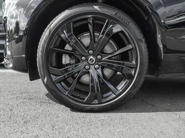 Volvo XC60 view 7