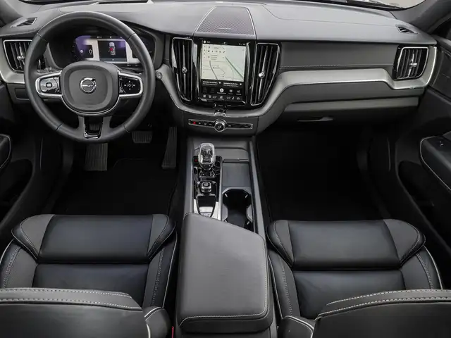 Volvo XC60 view 11