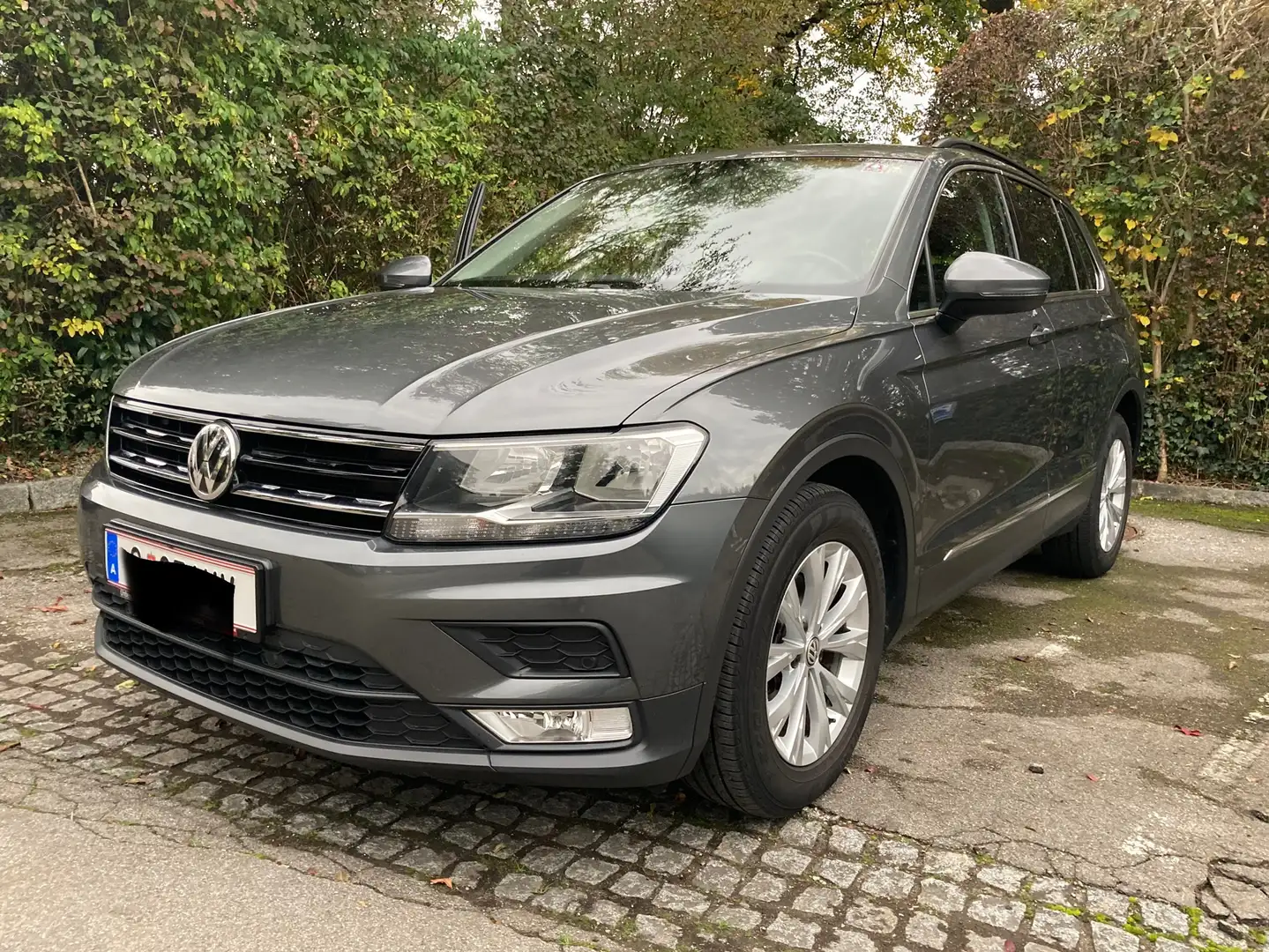 Volkswagen Tiguan Tiguan 2,0 TDI SCR Comfortline DSG Comfortline Grau - 2