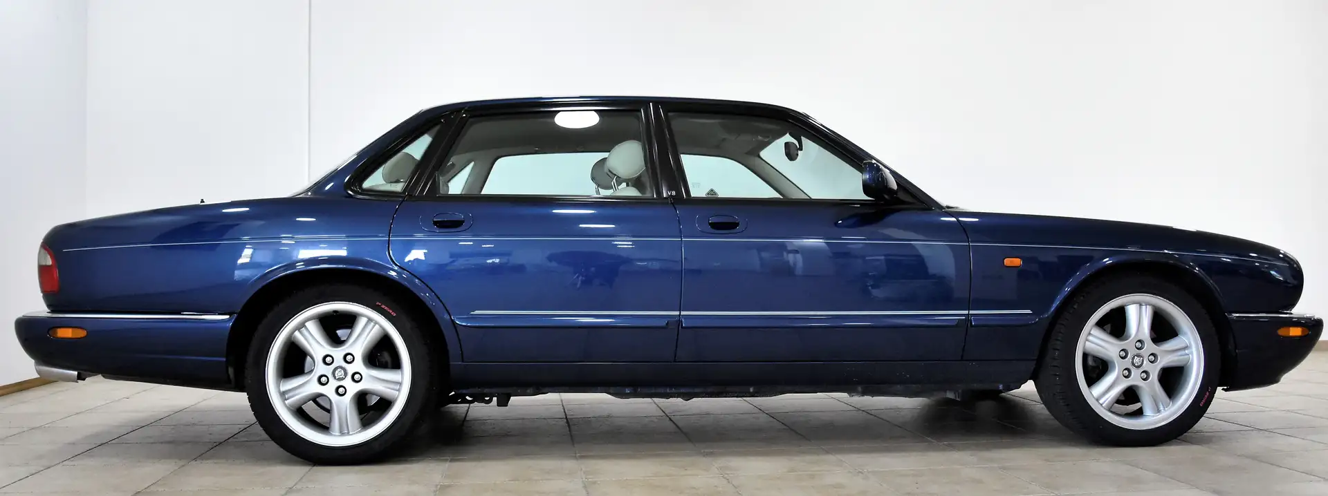 Jaguar XJR XJ V-VI 1994 4.0 Sovralimentata Azul - 2