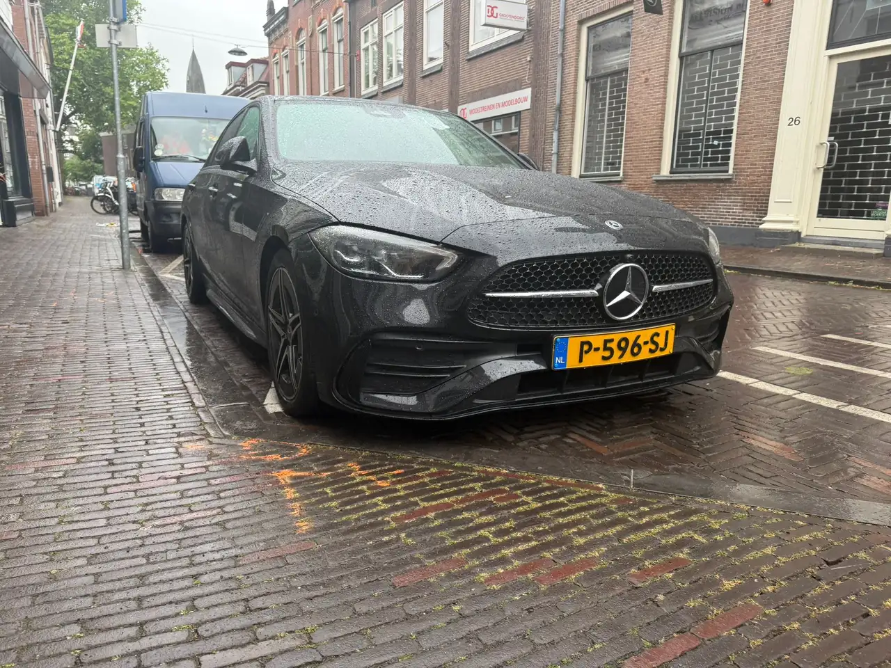 Mercedes-Benz C 180