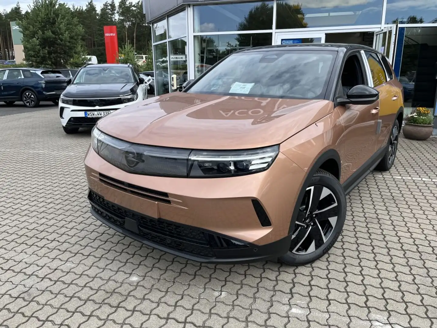 Opel Grandland 1.2 DI Hybrid 48 V Automatik GS Oranje - 1