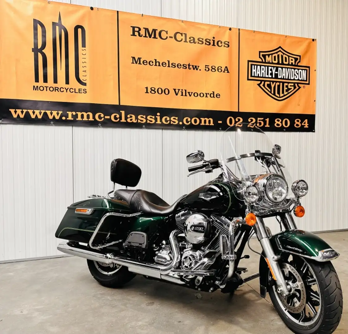 Harley-Davidson Road King Tour Standard Verde - 2