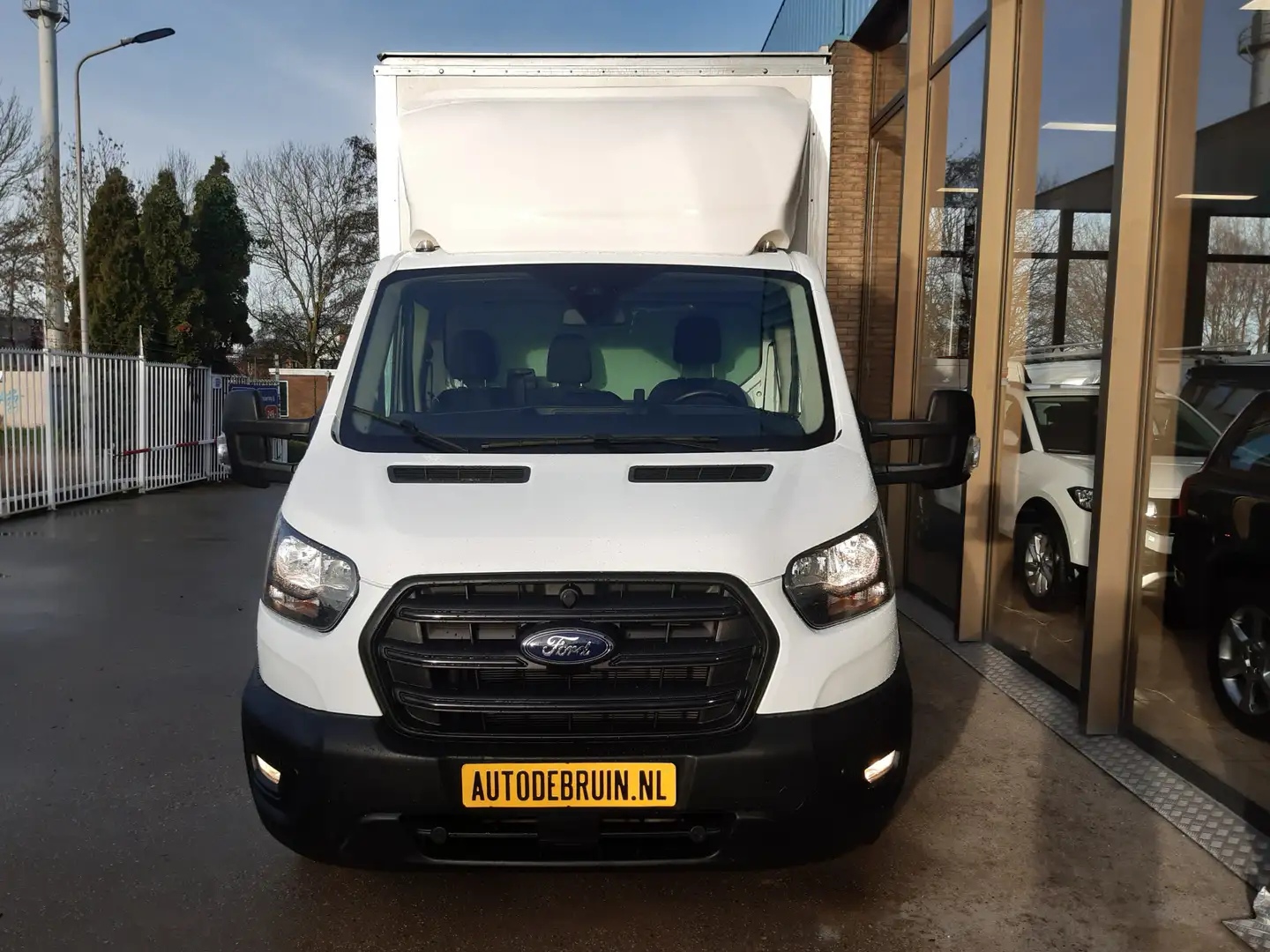 Ford Transit 350 2.0 TDCI 130Pk L4 Trend Laadklep, Airco Cruise Wit - 2