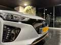 Hyundai IONIQ Comfort EV CAMERA - SOH 100% - NAVI - LED CLIMA. Grijs - thumbnail 2