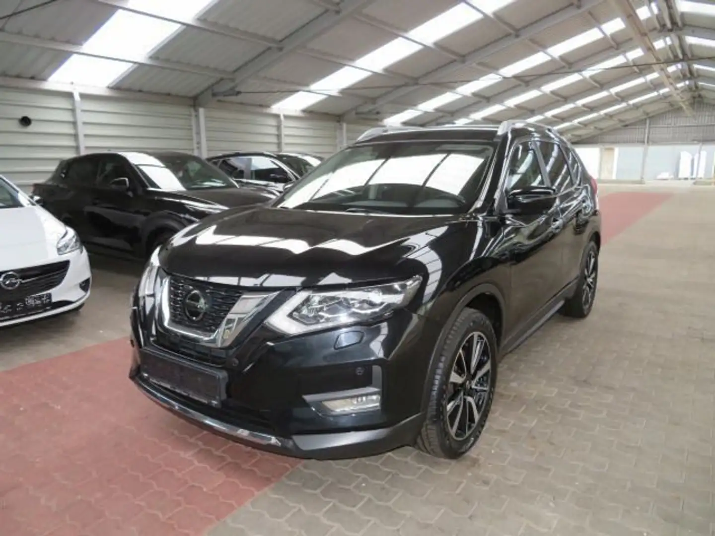 Nissan X-Trail N-Connecta Schwarz - 2