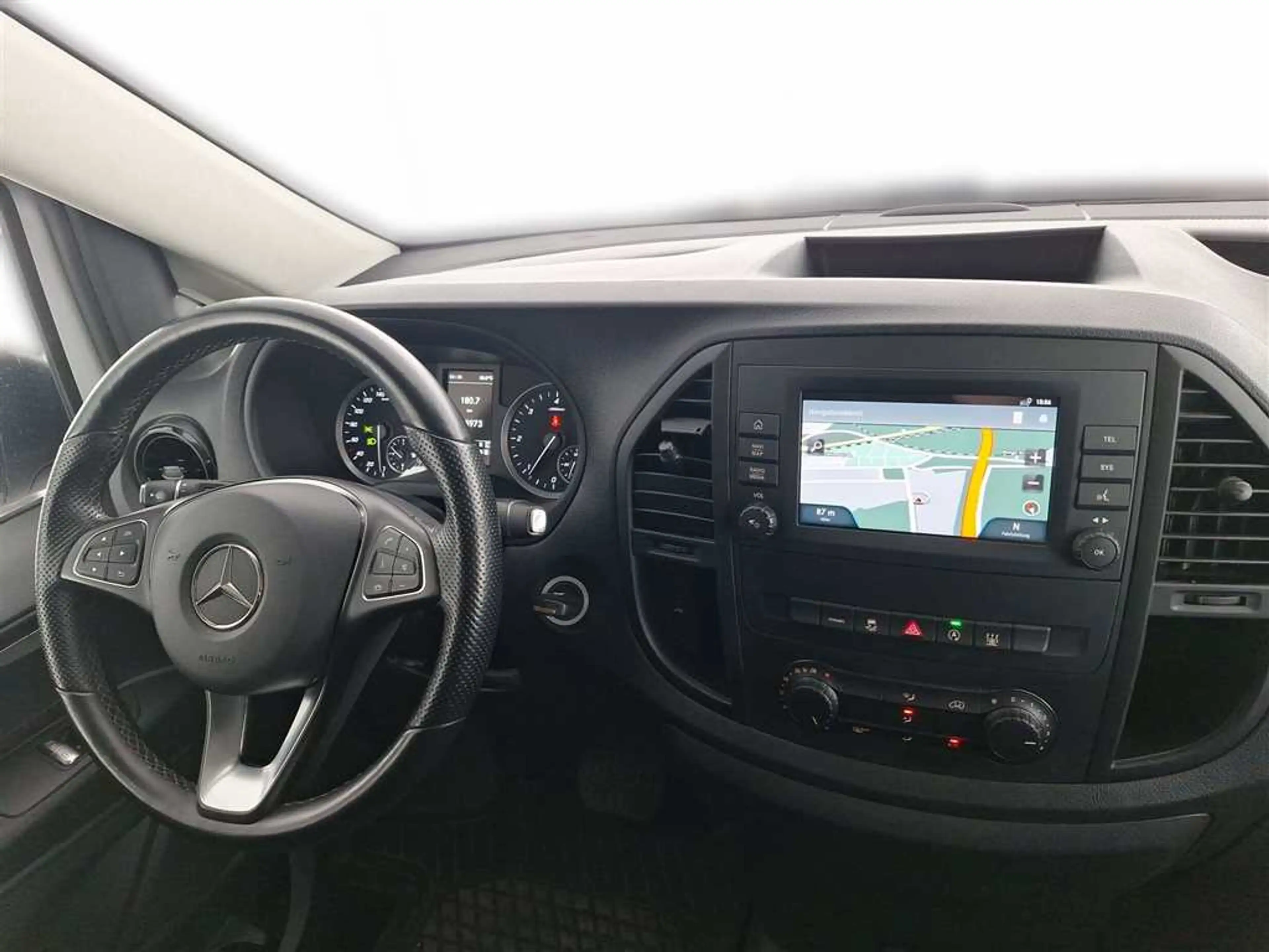 Mercedes-Benz Vito Tourer Pro 114 CDI EL 9G-tronic — photo 9