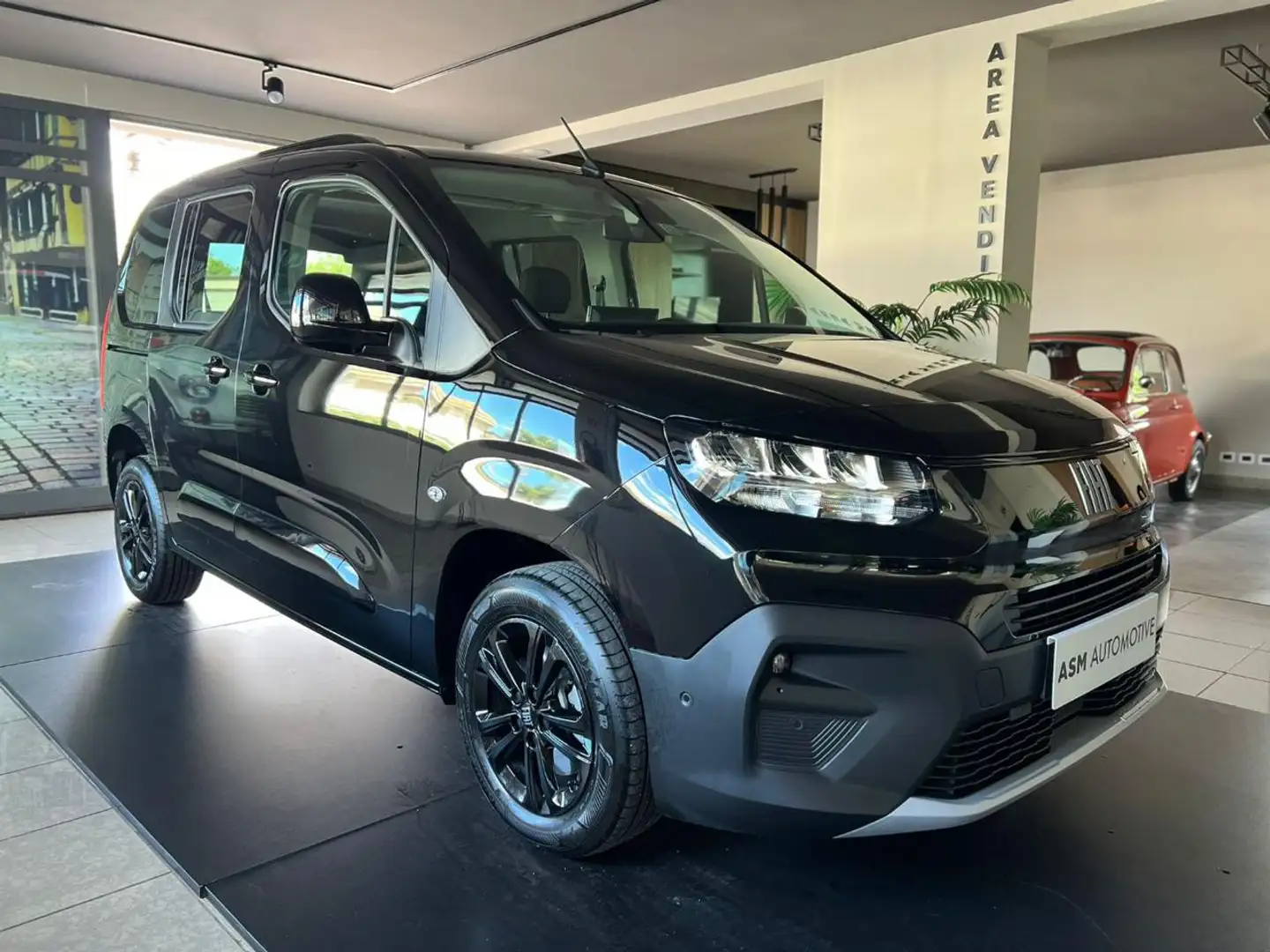 Fiat Doblo Doblò 1.5 BlueHdi 130CV AT8 Combi N1 ivaesclusa Negru - 1