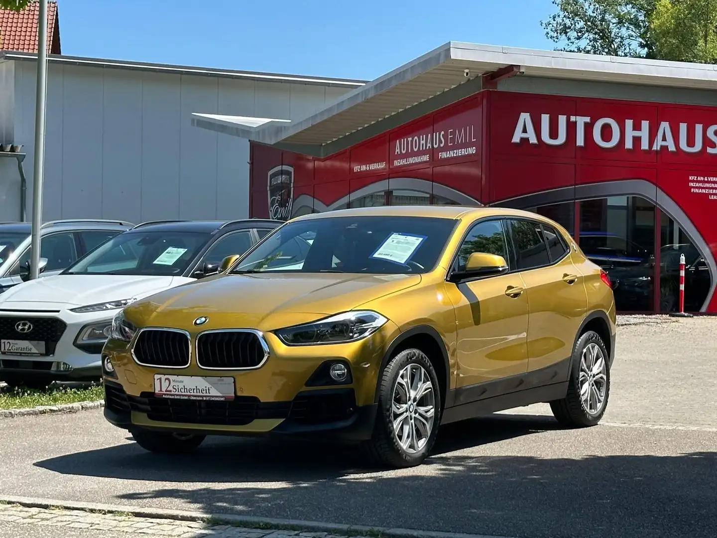 BMW X2 sDrive 18 i Advantage Plus/Kamera/Navi Or - 1