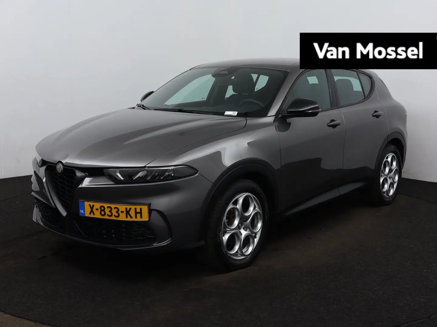 Alfa Romeo Tonale 1.5T Hybrid Sprint | Automaat | Climate control | Grijs - 1