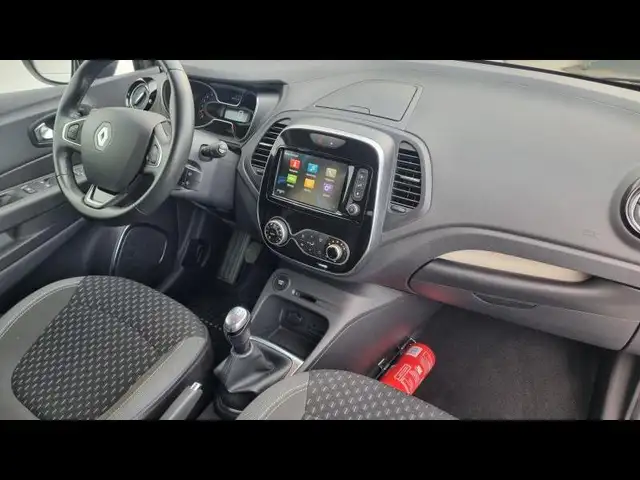 Renault Captur view 9