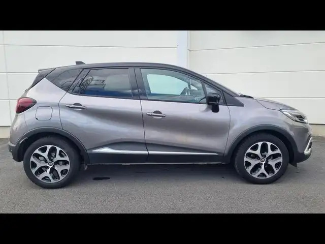 Renault Captur view 4