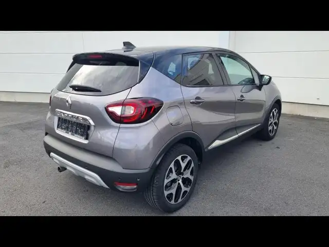 Renault Captur view 5
