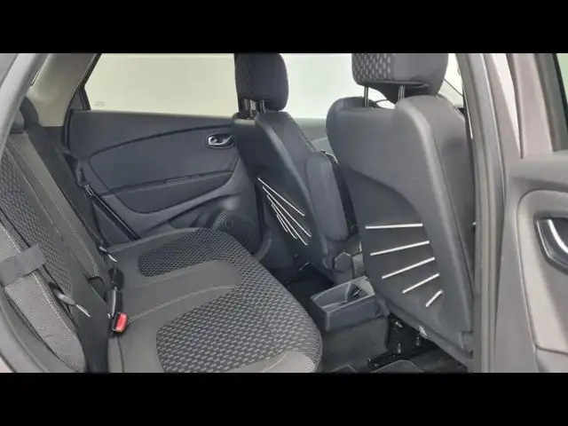 Renault Captur view 11
