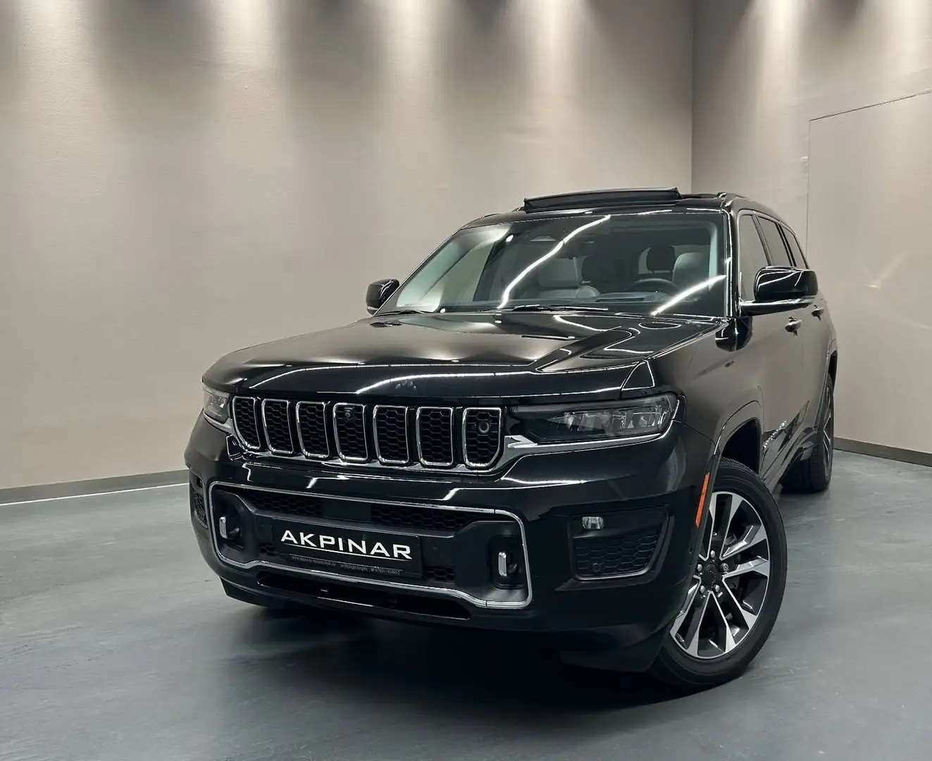 Jeep Grand Cherokee 3.6 Overland *PANORAMA* Schwarz - 1