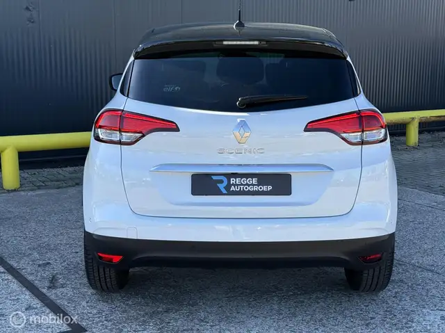 Renault Scenic view 8