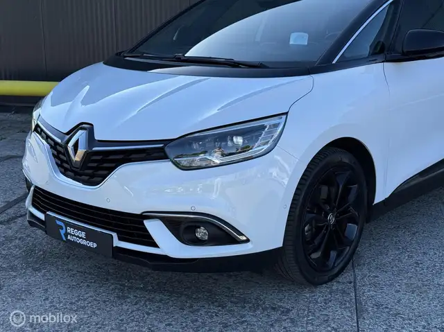 Renault Scenic view 7
