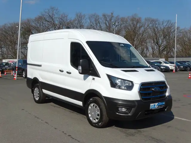 Ford Transit E-Transit-Kasten-L2/H2*Navi*Kamera*SHZ*Klima