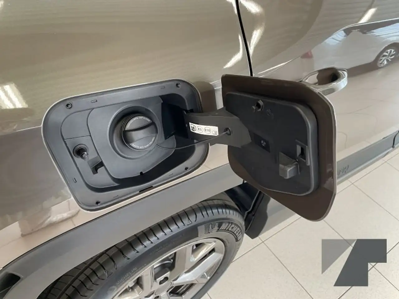 Jeep Compass 1.2 eDCT 107 kW First Edition, миниатюра 21