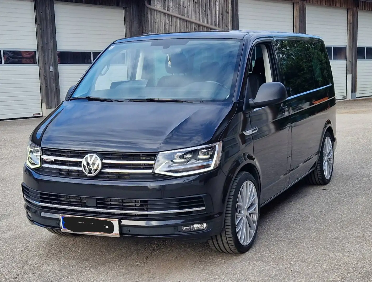 Volkswagen T6 Multivan Multivan Comfortline 2,0 TDI 4Motion BMT DSG Comfo Schwarz - 1