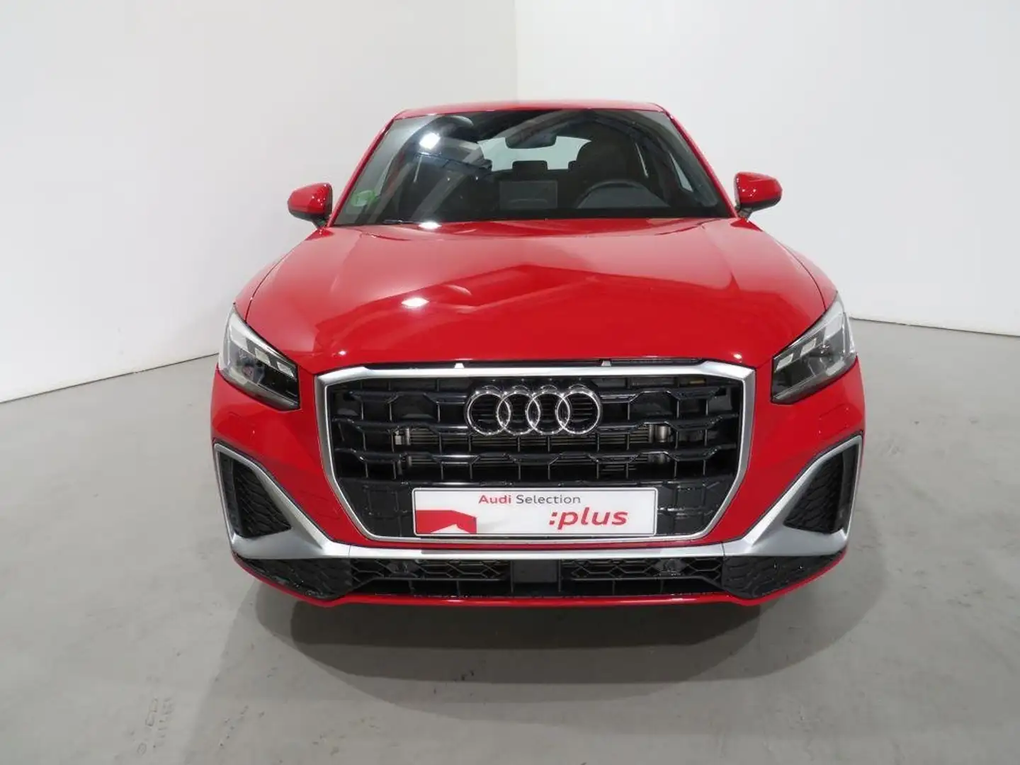 Audi Q2 35 TDI Adrenalin Black edition S tronic 110kW Rojo - 2
