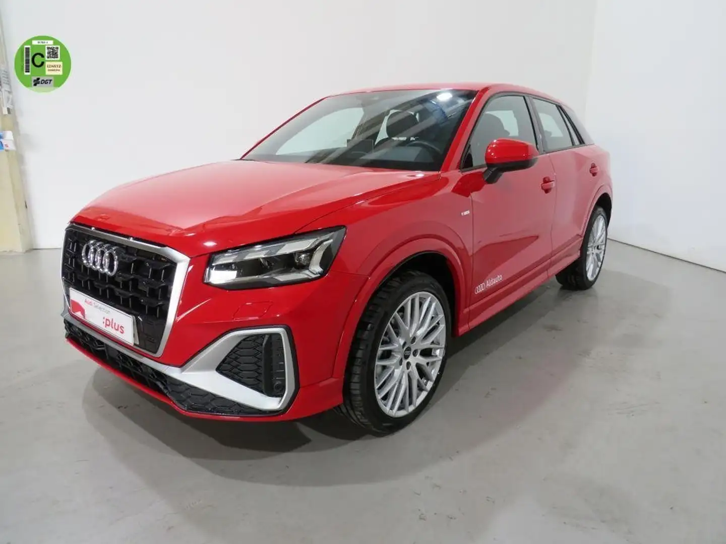Audi Q2 35 TDI Adrenalin Black edition S tronic 110kW Rojo - 1