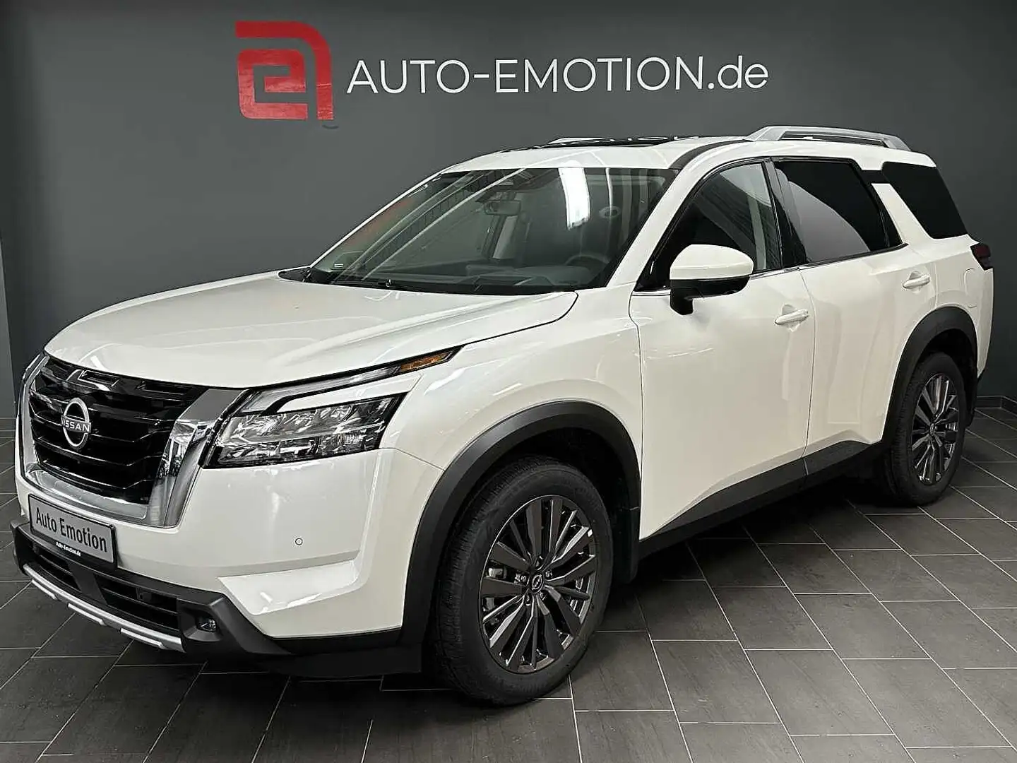 Nissan Pathfinder 3.5L V6 SL Premium / Tekna 4WD*NEUW.* Blanco - 1