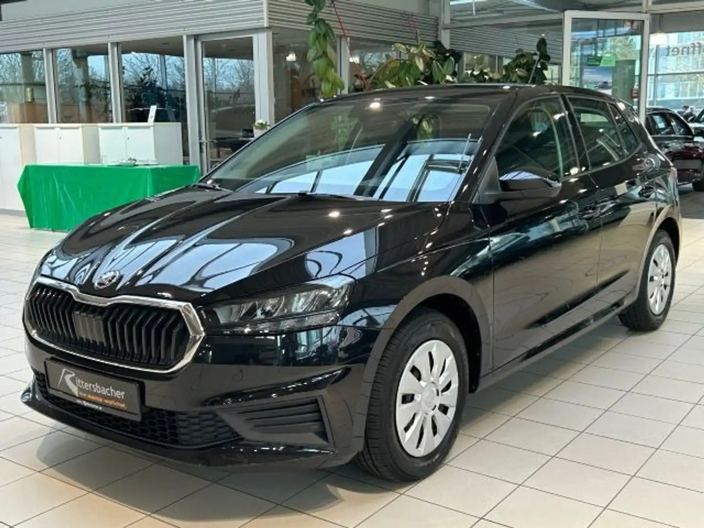 Skoda Fabia Active 1.0 TSI Klima Sitzheizung Smartlink Schwarz - 2