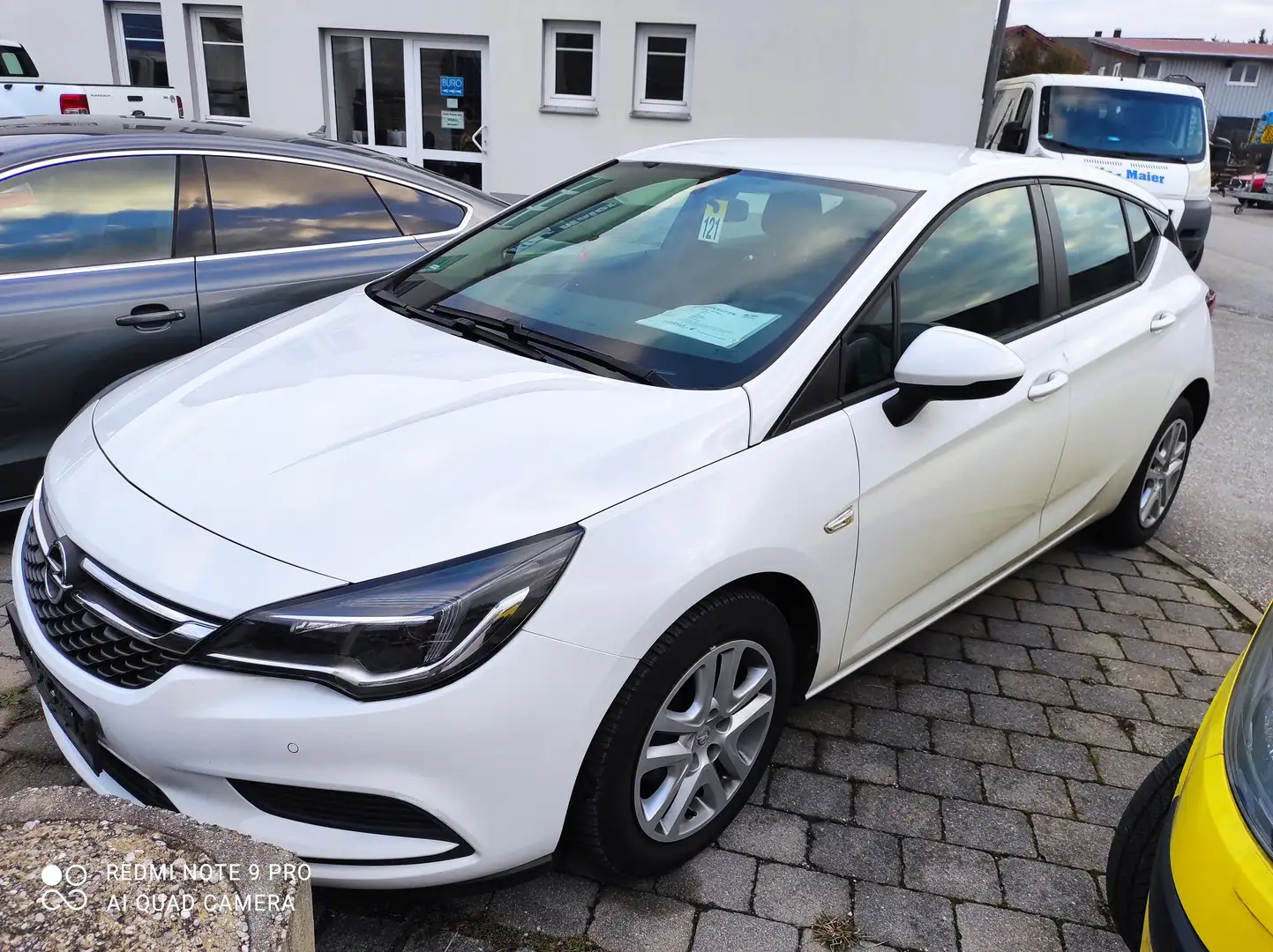 Opel Astra Edition Blanc - 1