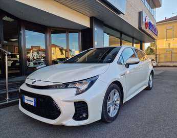 1.8 Hybrid Cool E-CVT auto