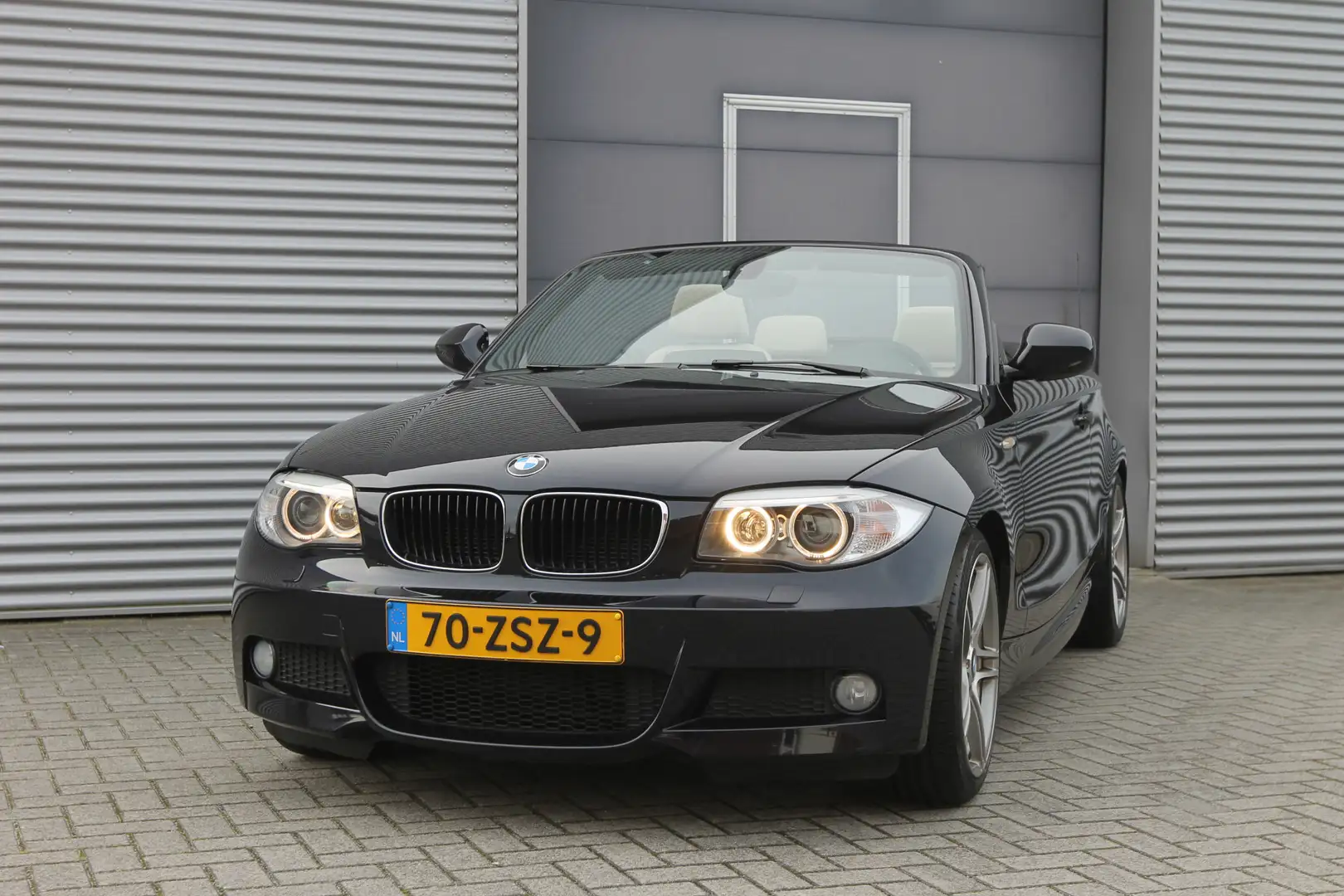 BMW 118 1-serie Cabrio 118i M Sport Edition I Aut. I Navi Zwart - 2